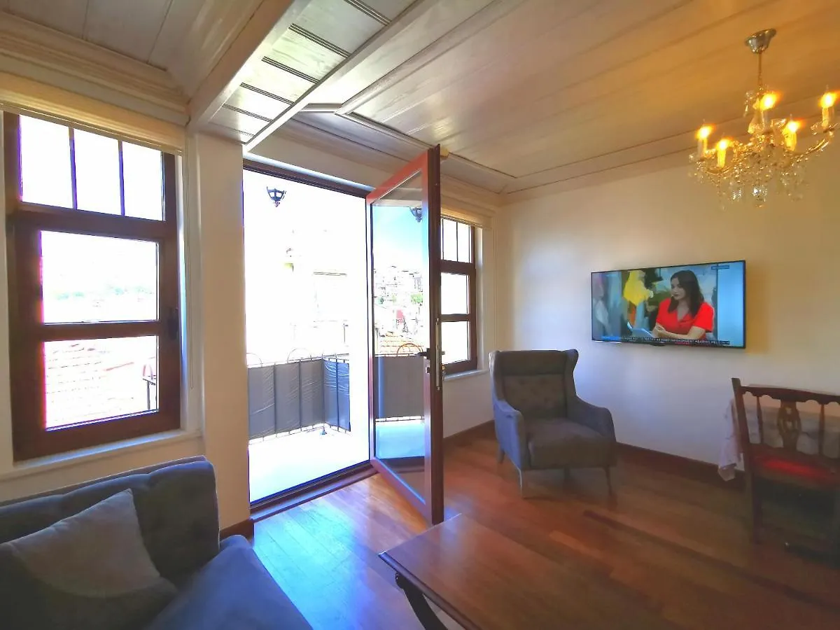 Ottobalat Apartment Istanbul