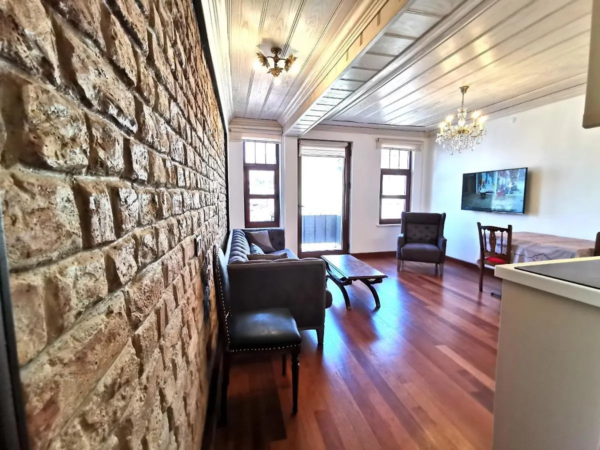 Ottobalat Apartment Istanbul