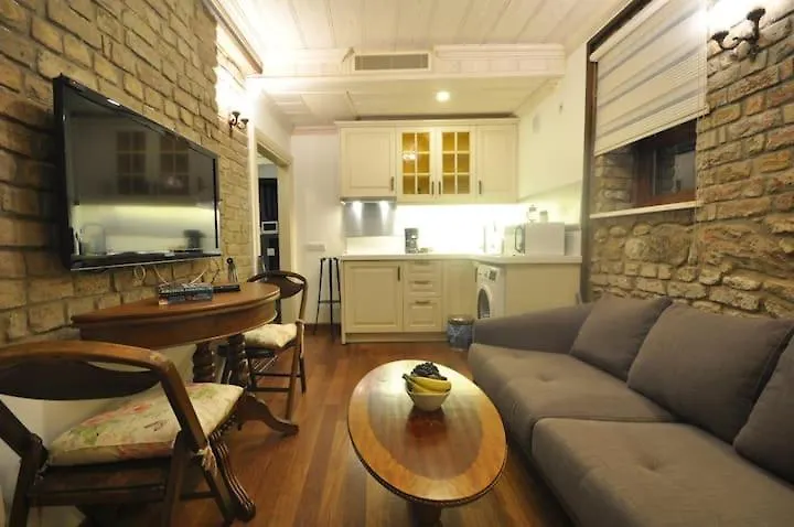 Ottobalat Apartment Istanbul Turkey