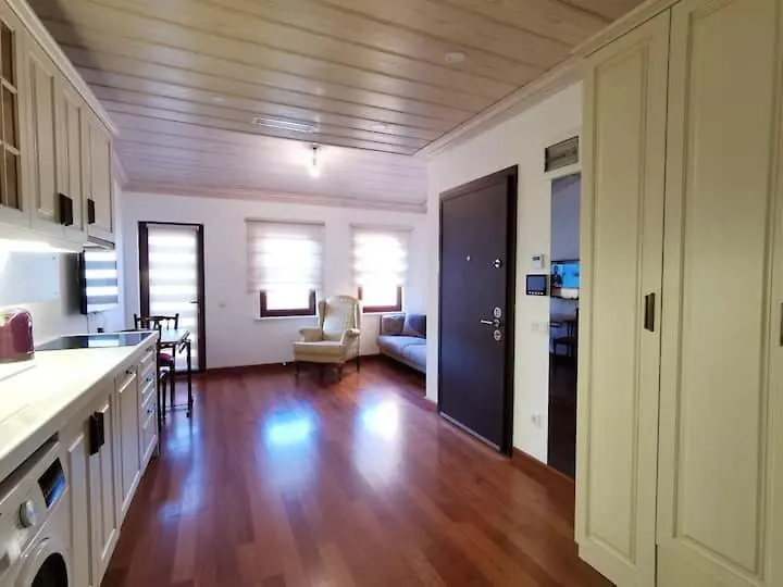 Ottobalat Apartment Istanbul