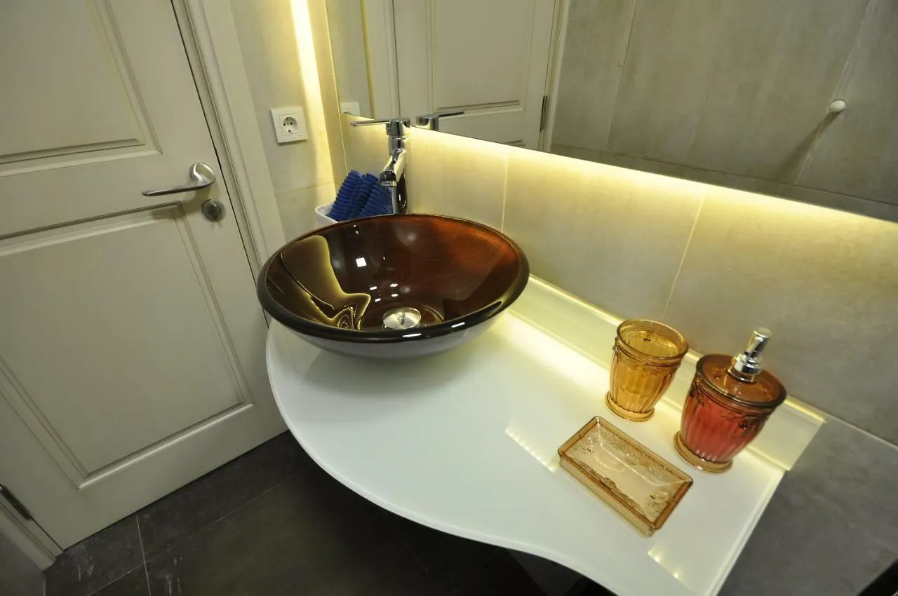 Ottobalat Apartment Istanbul Turkey