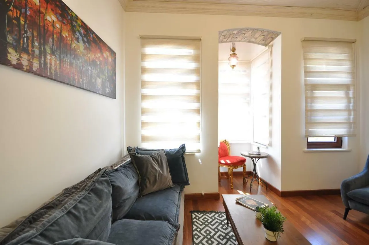 Ottobalat Apartment Istanbul